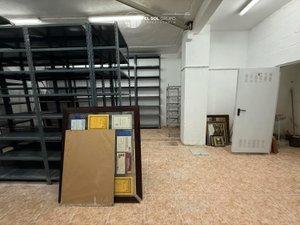 Photo 4 of Box room for sale in Calle Caveda, Llano, Asturias