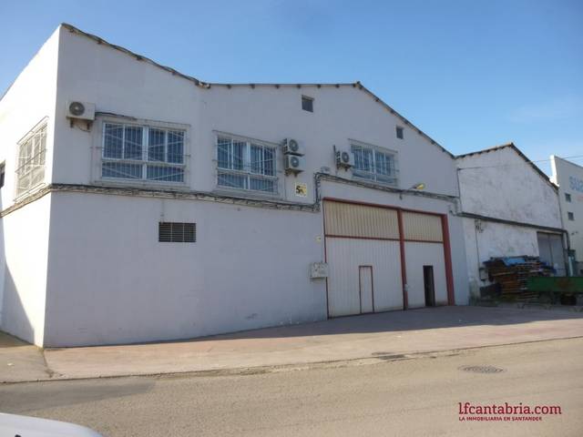 Nave industrial en Alquiler en Muriedas
