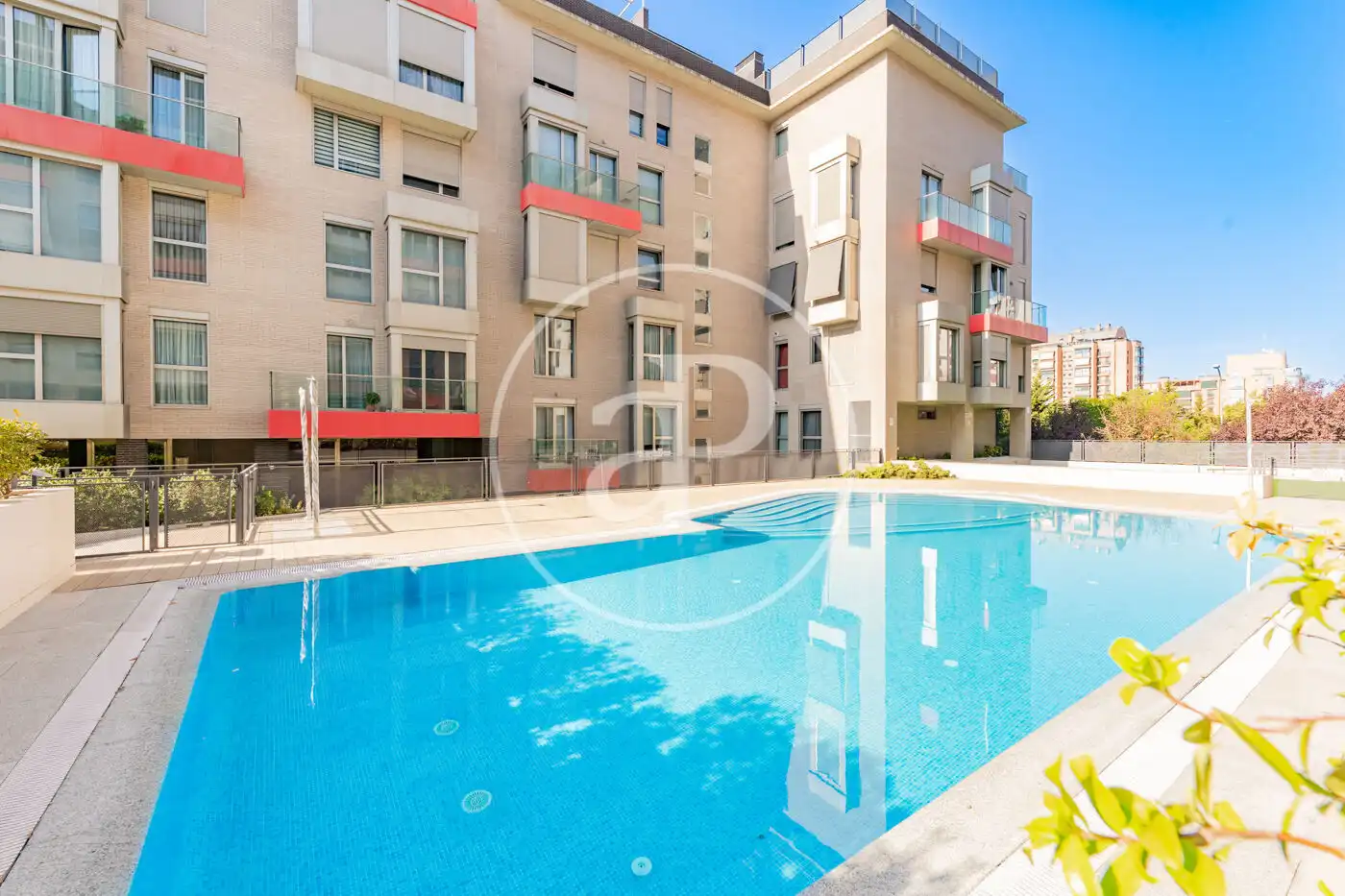 Piso con terraza en venta en C. de Buitrago del Lozoya, imagen 38