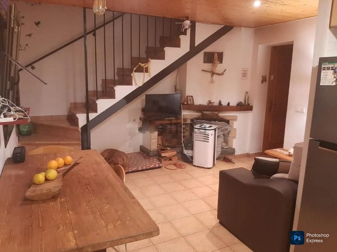 Sala d'estar de Dúplex en venda en Berga amb Aire condicionat, Calefacció i Jardí privat