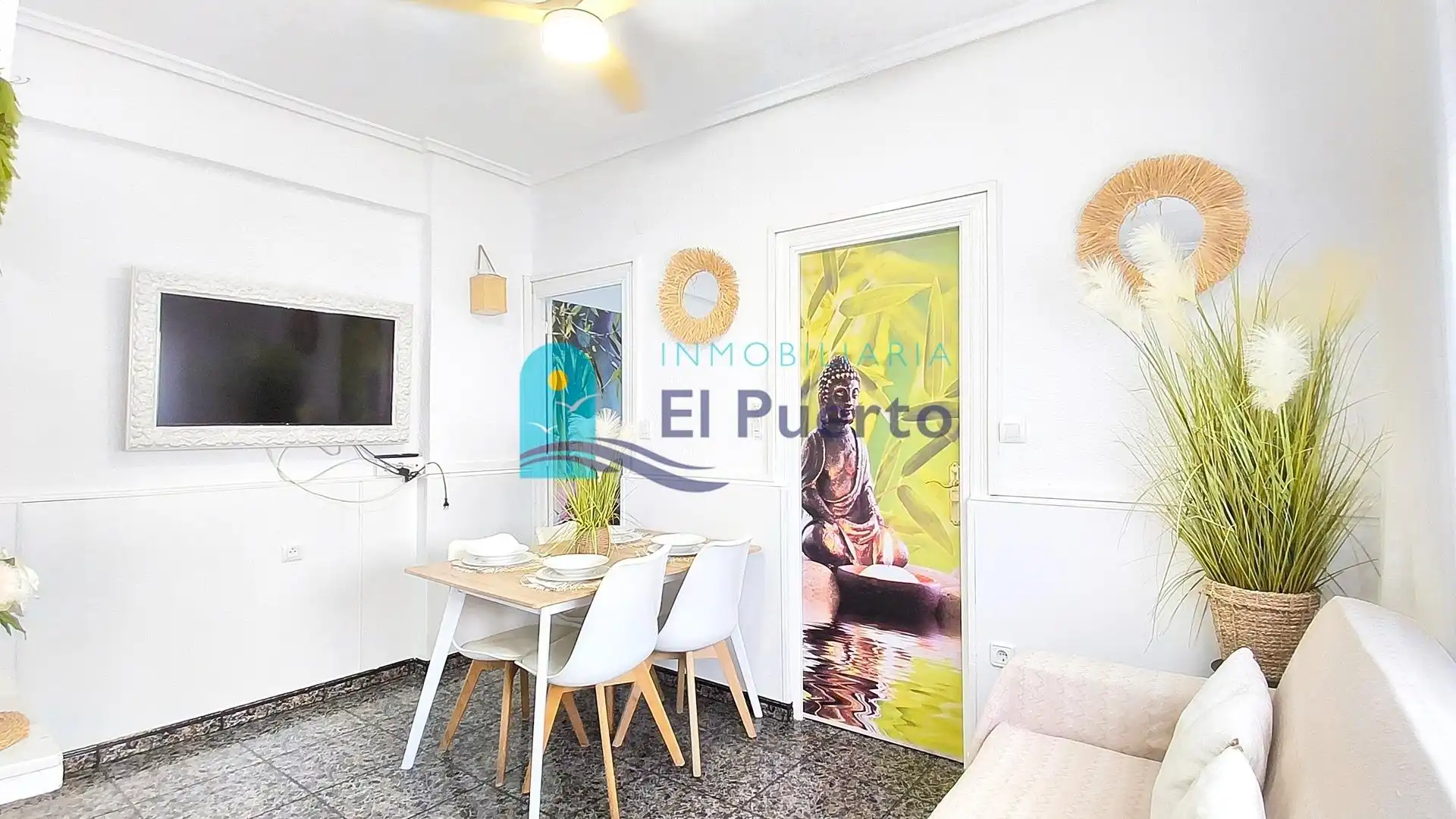 Sala de estar de Apartamento en venta en Águilas con Aire acondicionado y Amueblado
