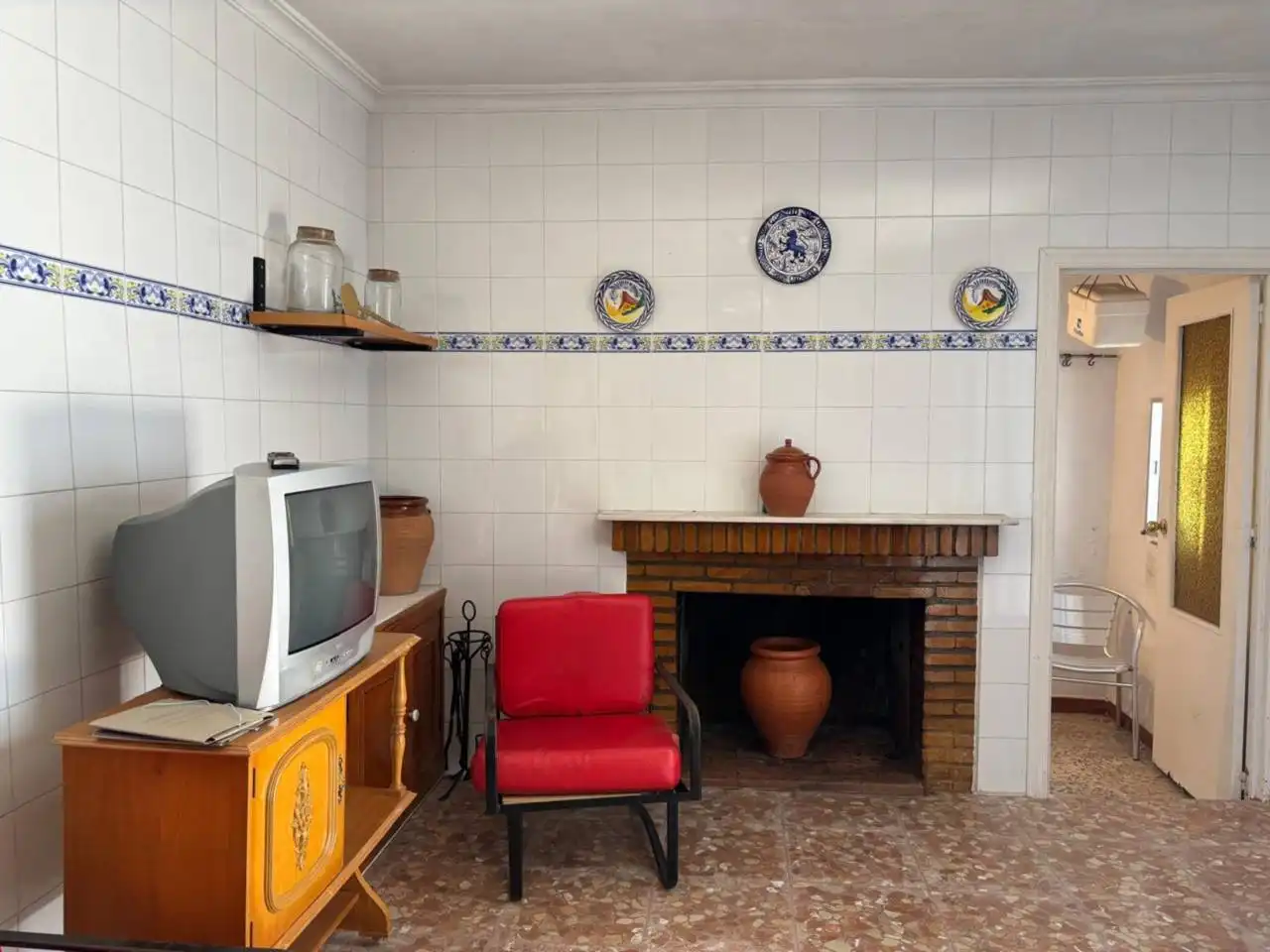 Sala d'estar de Casa o xalet en venda en San Bartolomé de la Torre amb Terrassa