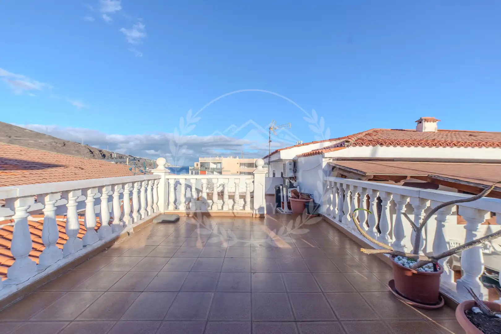 Terrassa de Casa o xalet en venda en Candelaria amb Terrassa, Traster i Piscina