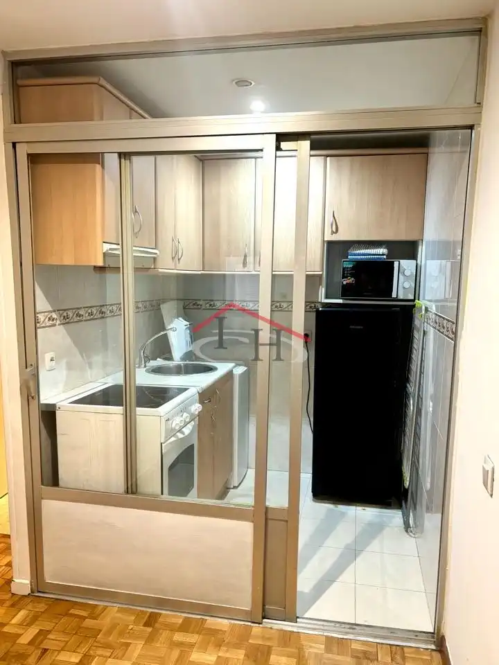 Cocina de Apartamento de alquiler en León Capital  con Calefacción y Amueblado
