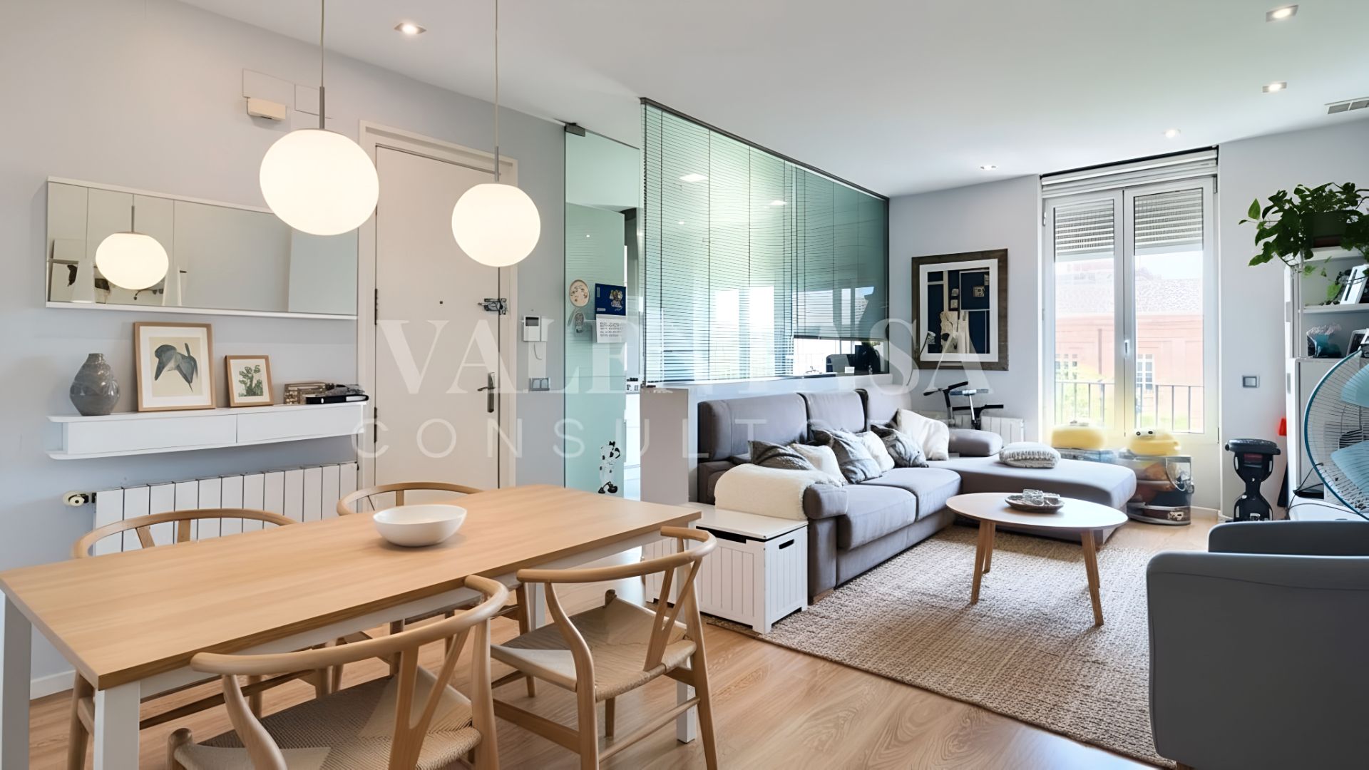 Living room of Flat for sale in  Valencia Capital  with Air Conditioner and Furnished