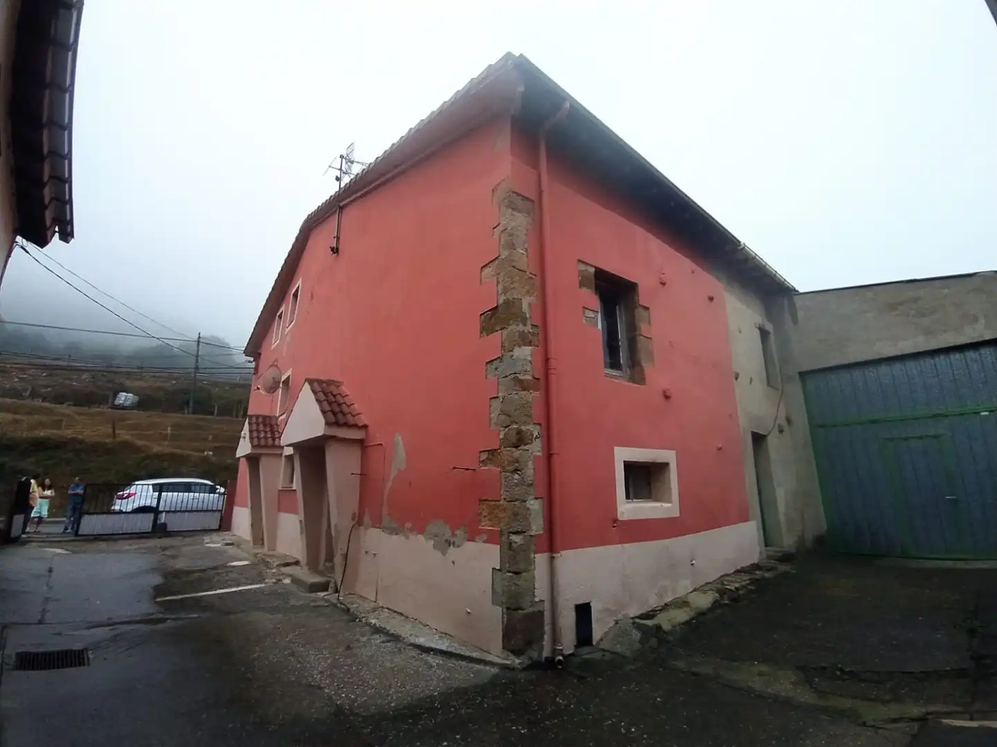 Vista exterior de Casa o xalet en venda en Santiurde de Reinosa amb Calefacció