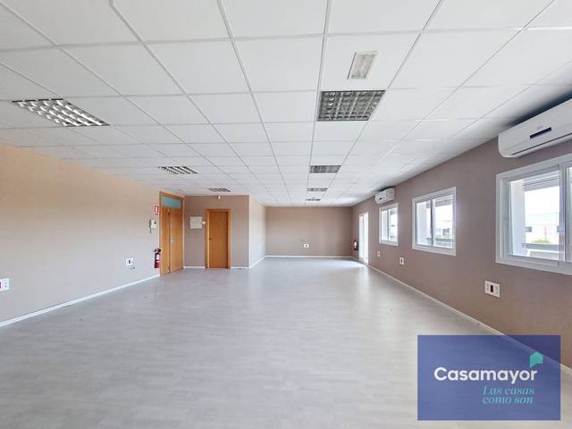 Oficina en Venta en Calle Juan de la Cierva en Torrellano