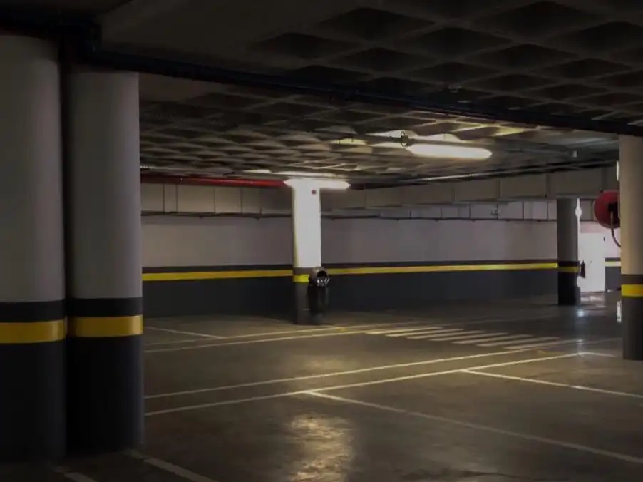 Aparcament de Garatge en venda en Centro