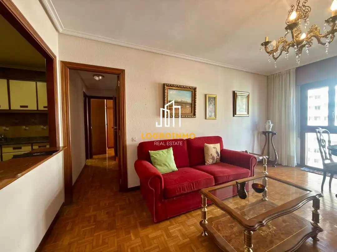 Appartamento con ascensore in vendita a Centro