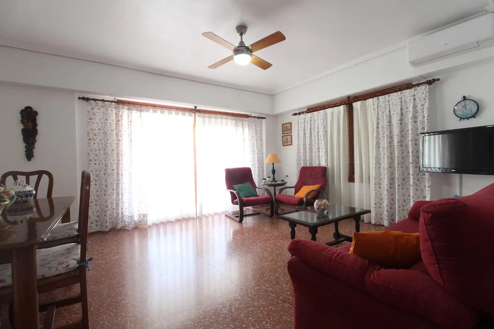 Sala de estar de Apartamento en venta en Cullera con Terraza, Amueblado y Balcón