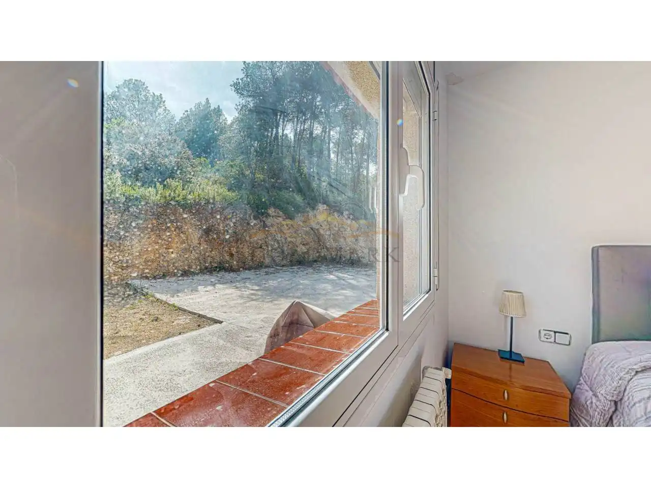 Vista exterior de Casa o xalet en venda en Corbera de Llobregat amb Aire condicionat, Jardí privat i Terrassa