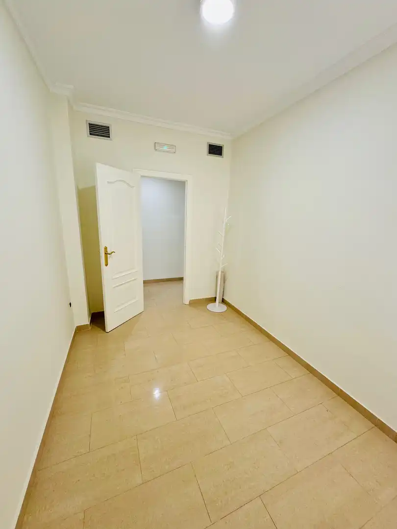 Local comercial en alquiler en Marbella Centro, imagen 5