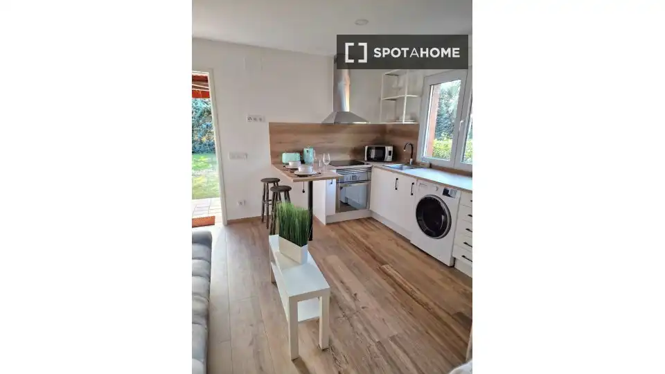 Küche von Wohnung zur Miete in Boadilla del Monte mit Klimaanlage, Heizung und Möbliert