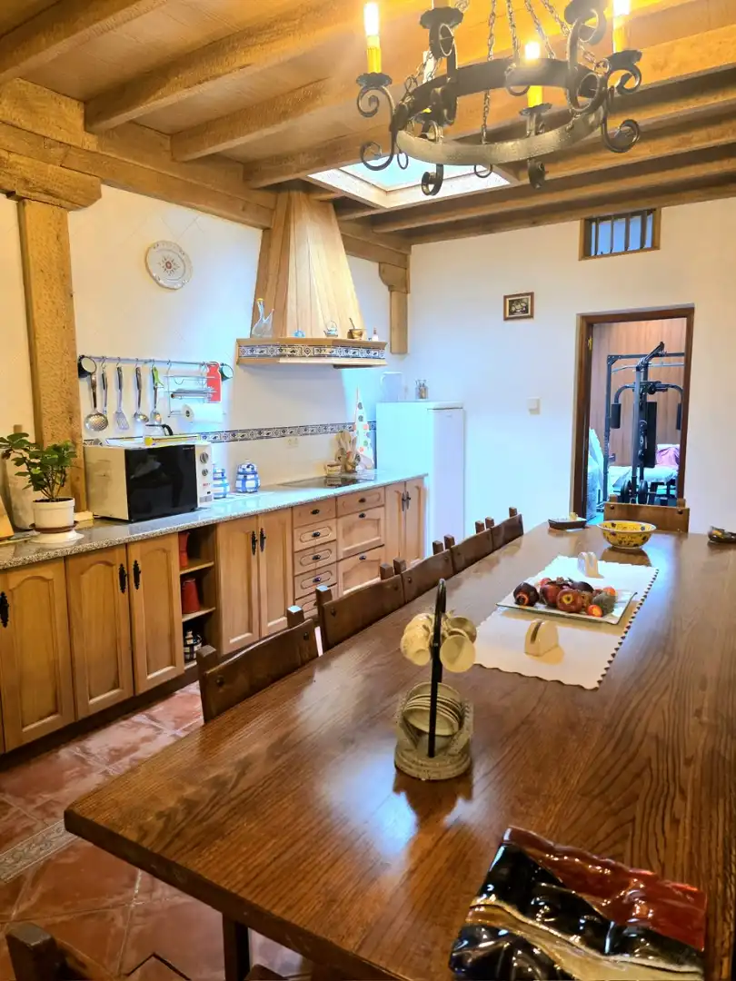 Cocina de Casa adosada en venta en Castro-Urdiales con Calefacción, Jardín privado y Terraza