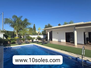 Xalet amb piscina en venda a Pedanías Este