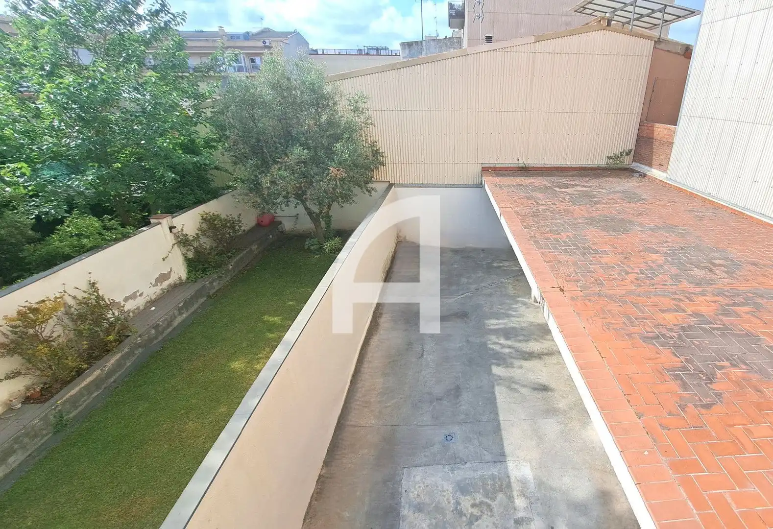 Terraza de Piso en venta en Terrassa con Calefacción, Terraza y Trastero