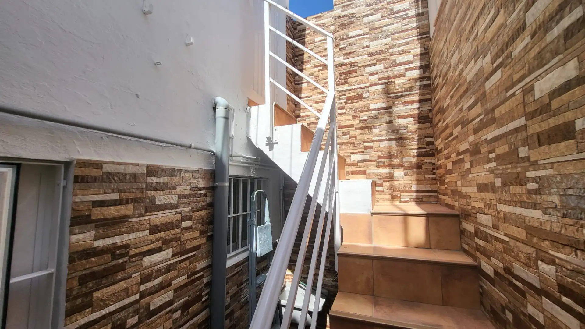 Terraza de Casa o chalet de alquiler en Rincón de la Victoria con Aire acondicionado, Trastero y Amueblado