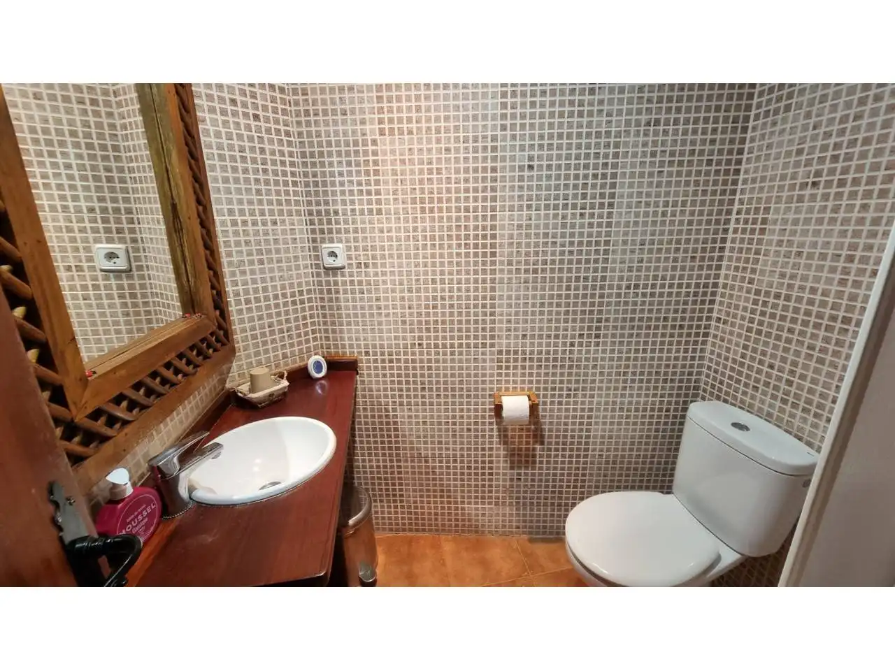 Bany de Finca rústica en venda en Alpens, Barcelona