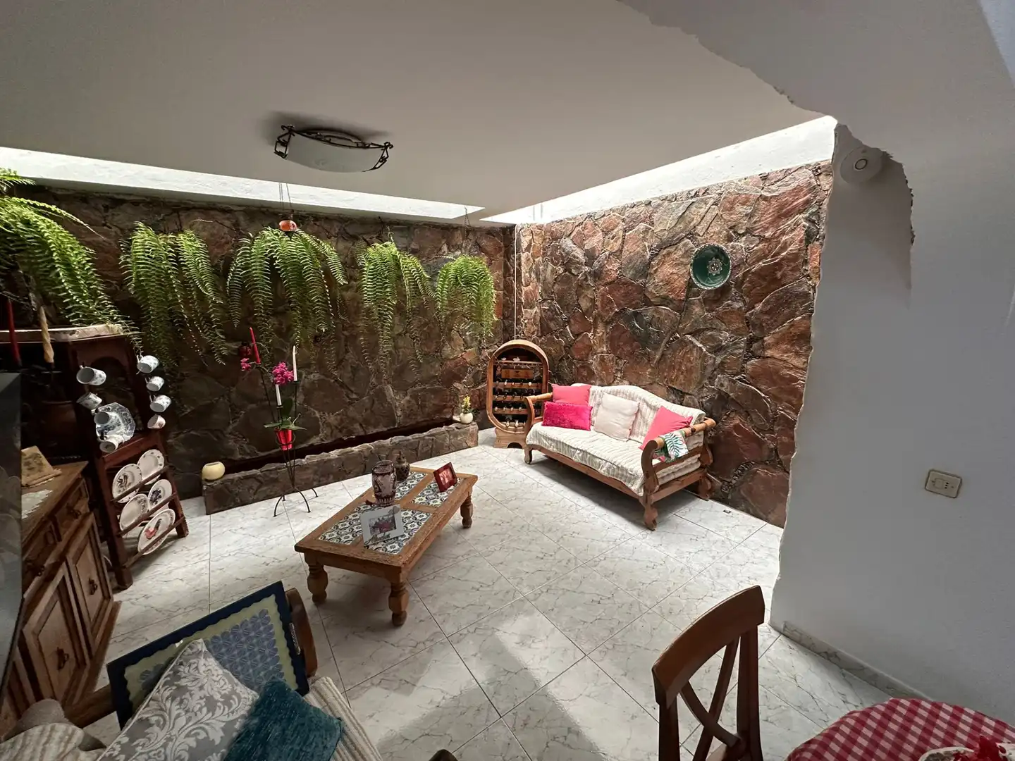 Sala de estar de Casa adosada en venta en Las Palmas de Gran Canaria con Aire acondicionado, Jardín privado y Terraza
