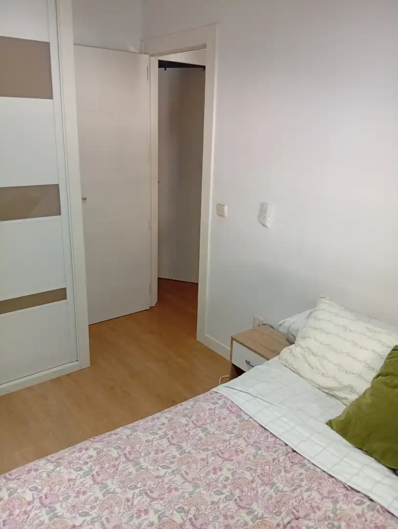 Dormitori de Pis en venda en Alcalá de Henares amb Aire condicionat, Calefacció i Moblat