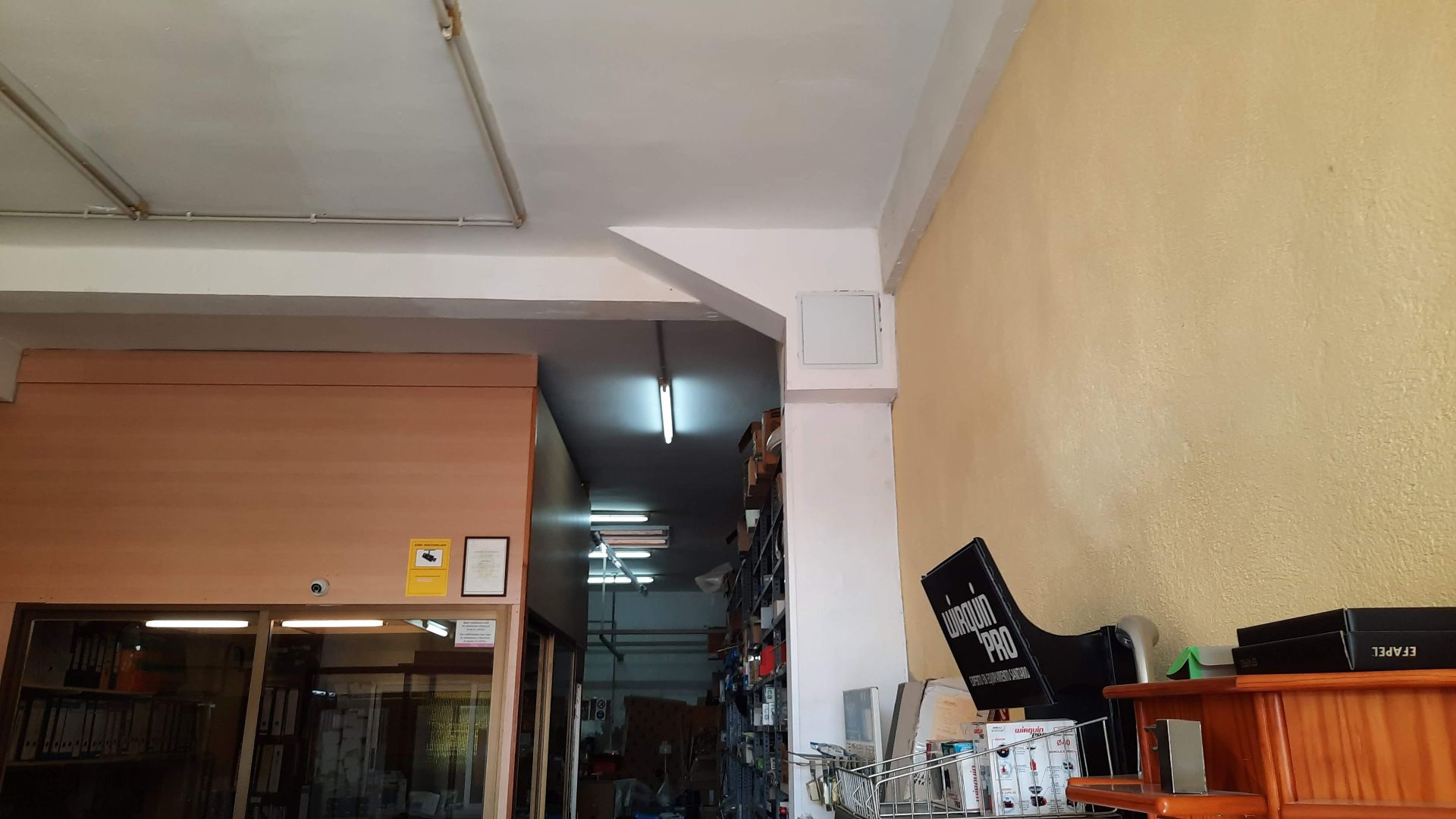 Local en venda en Vinaròs amb Aire condicionat, Moblat i Alarma