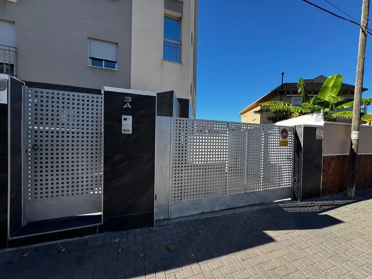 Parkplatz von Gebäude zum Verkauf in Torrevieja