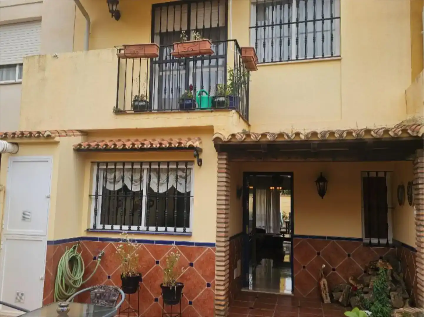 Vista exterior de Piso en venta en Marbella con Aire acondicionado, Jardín privado y Amueblado