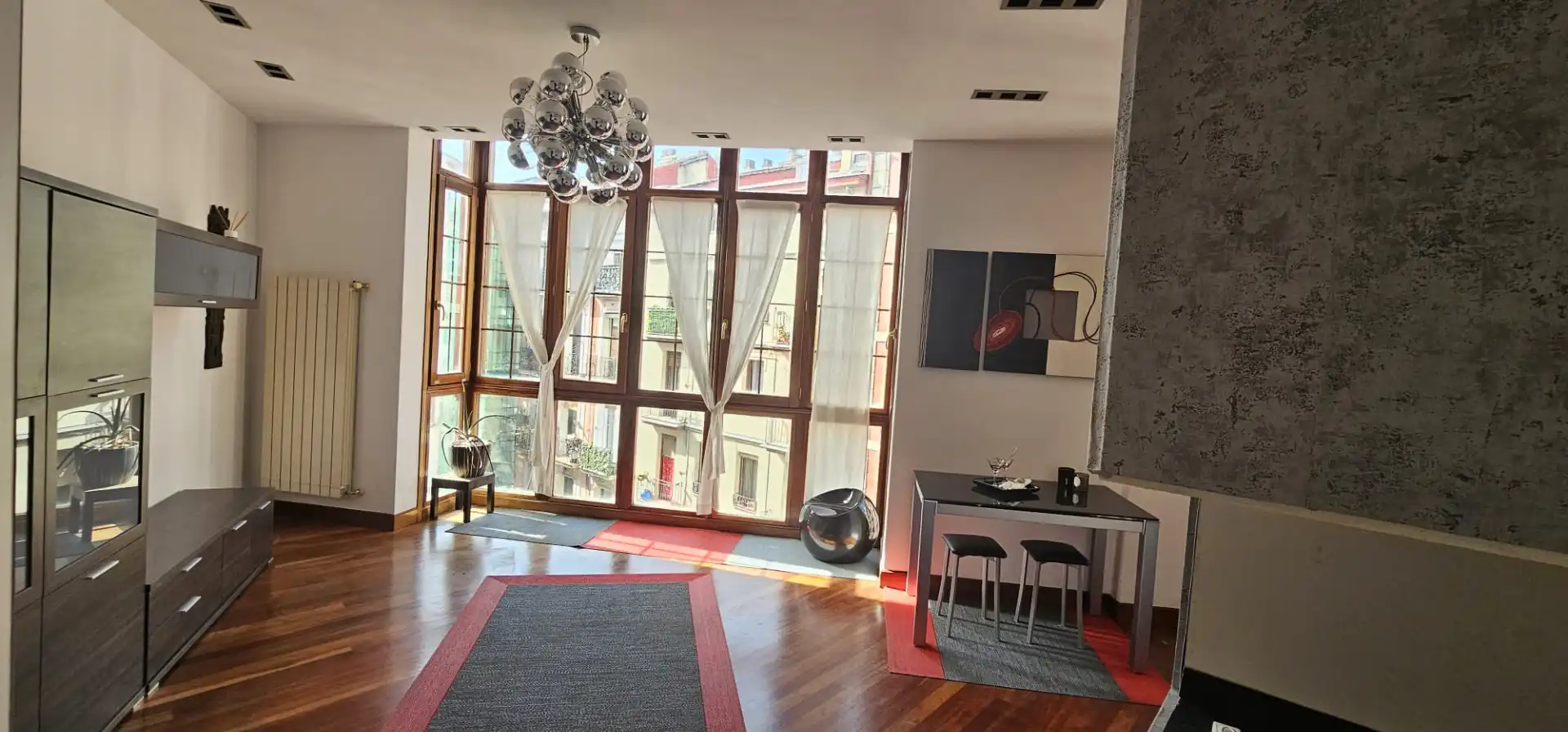 Sala de estar de Piso en venta en Bilbao  con Calefacción, Parquet y Trastero