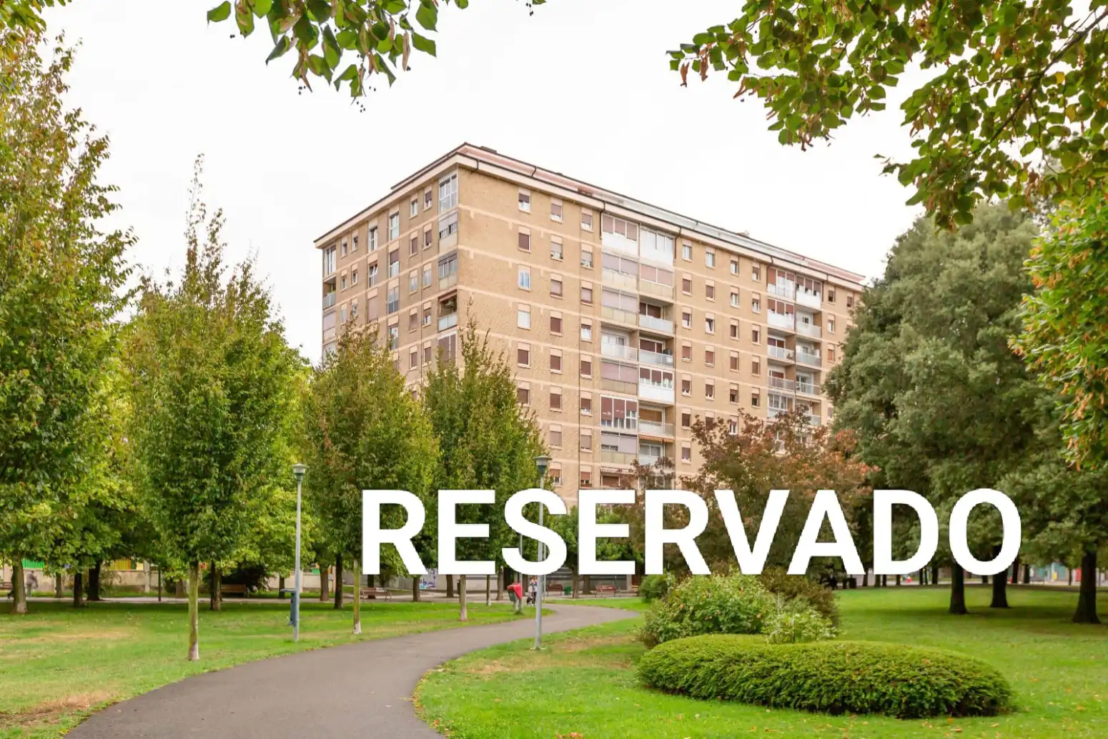 Exterior view of Flat for sale in  Pamplona / Iruña  with Heating, Private garden and Parquet flooring
