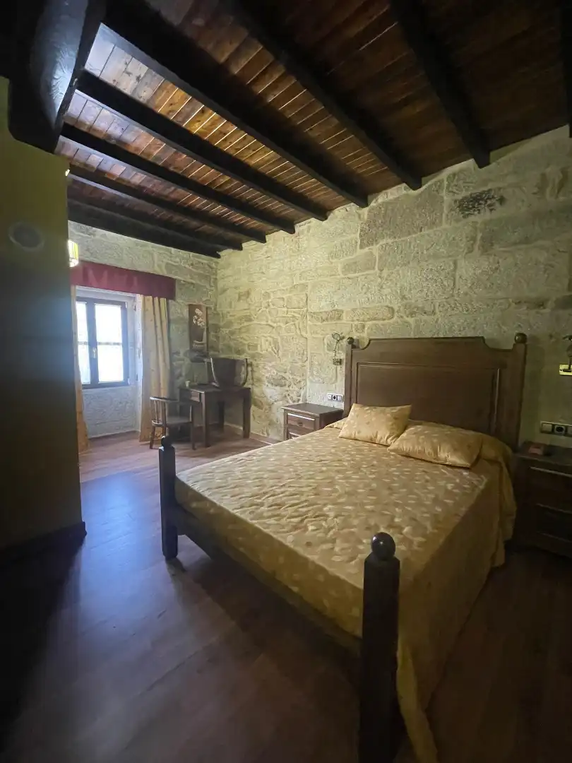 Habitación de Edificio en venta en O Irixo