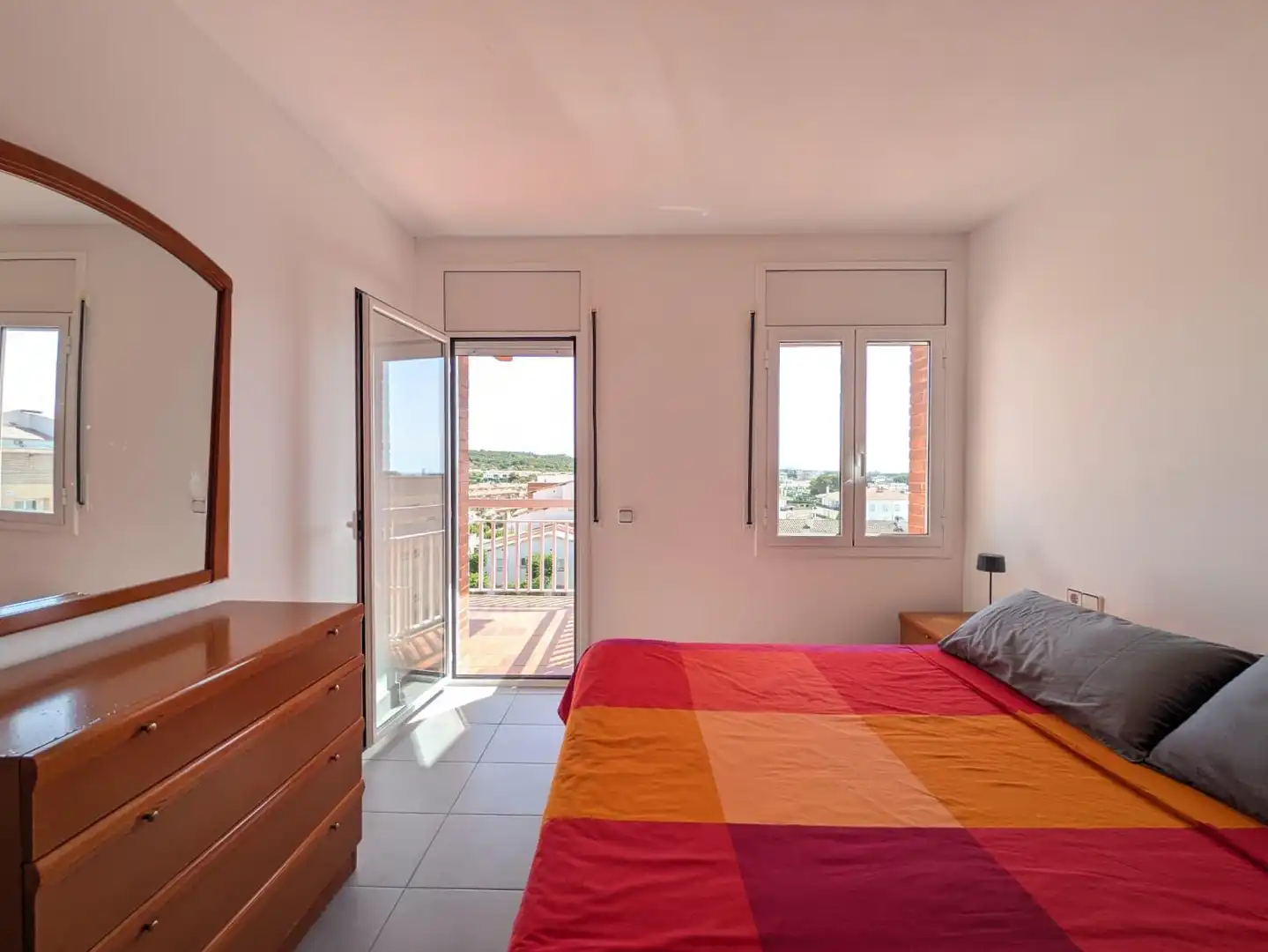 Dormitori de Àtic en venda en Roda de Berà amb Jardí privat, Traster i Piscina