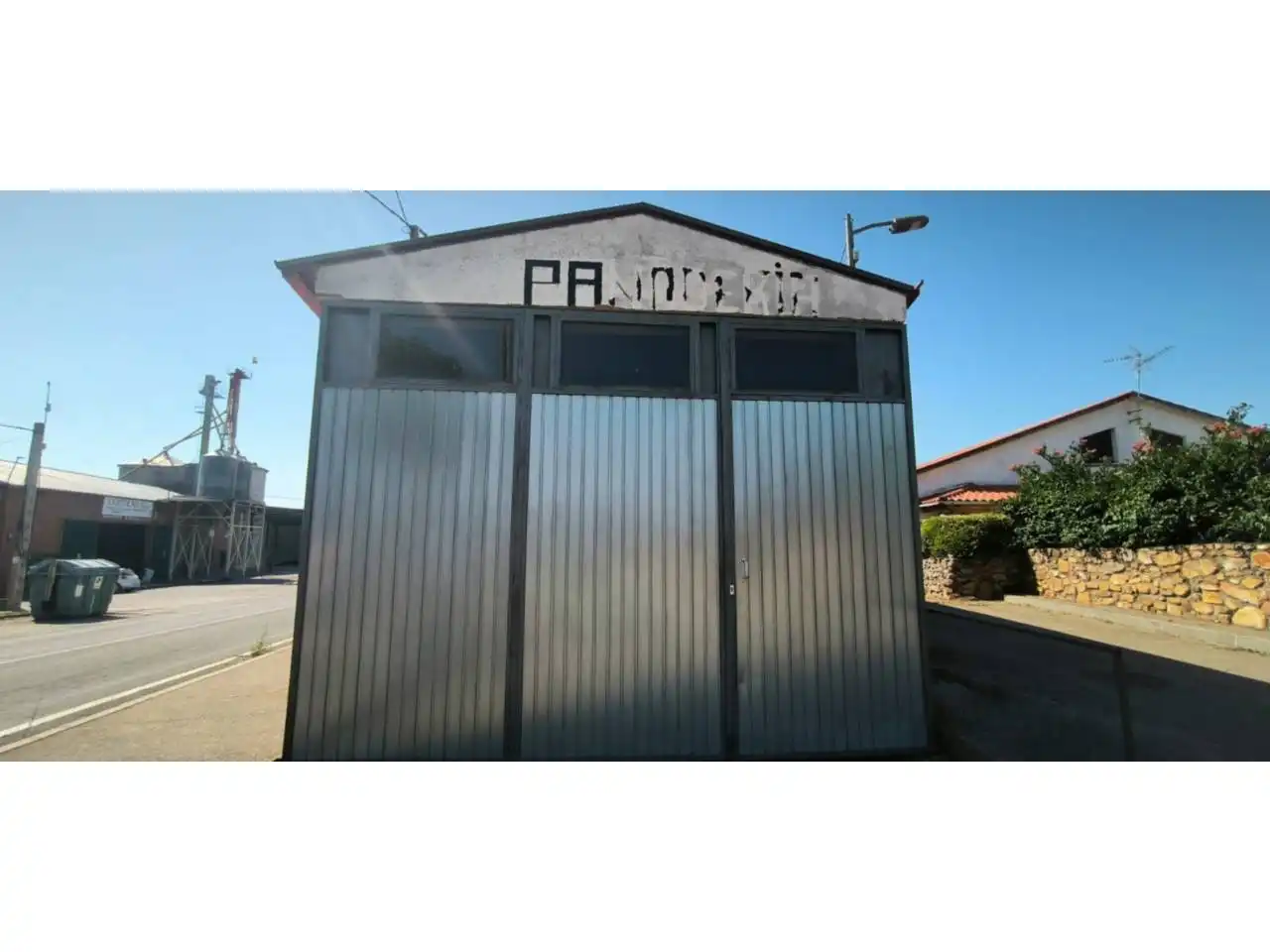 Vista exterior de Local en venta en Morasverdes