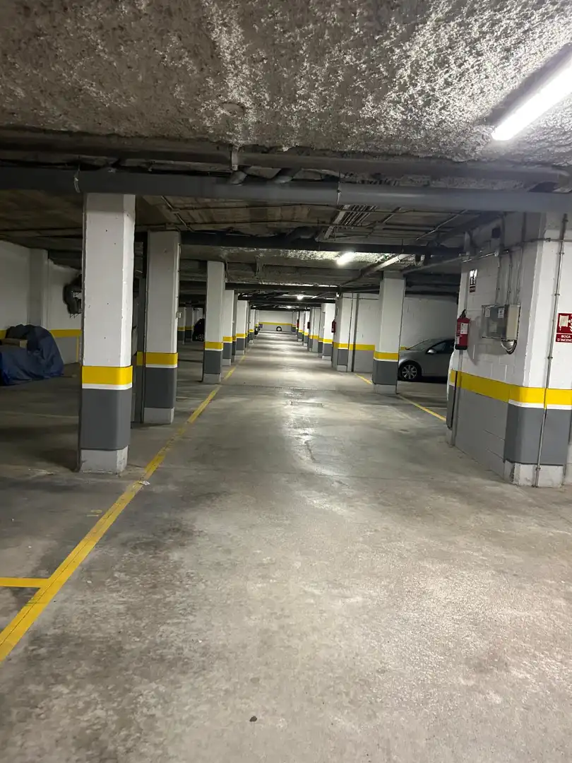 Individual with lift for sale in Carrer Mestre Josep Simón 11, imagen 5