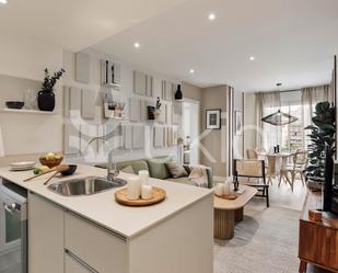 Cuina de Apartament de lloguer en  Barcelona Capital amb Aire condicionat, Calefacció i Moblat