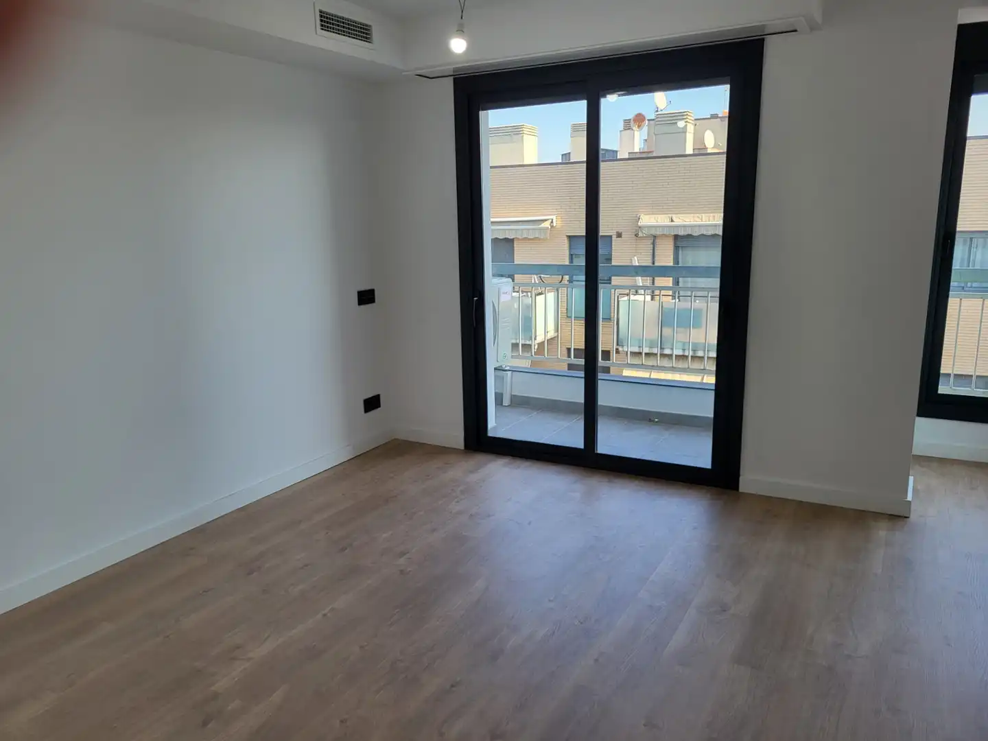 Wohnung zum Verkauf in Carrer Verge de Montserrat, Catalunya - Fontetes