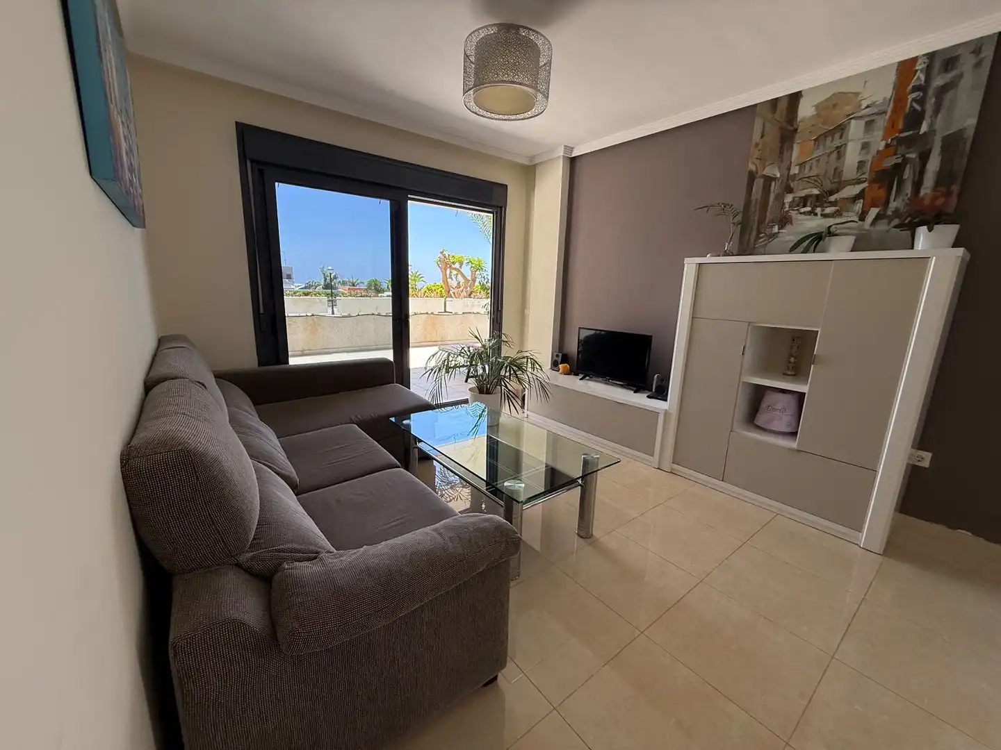 Sala d'estar de Apartament en venda en Adeje amb Terrassa, Piscina i Moblat