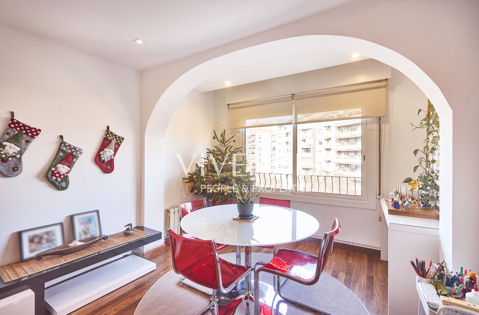 Sala d'estar de Pis en venda en  Barcelona Capital amb Aire condicionat, Calefacció i Parquet