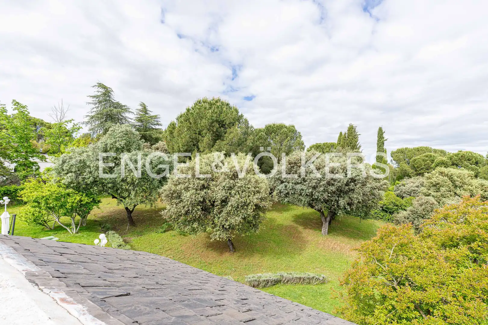 Casa o chalet en venta en Pozuelo de Alarcón con Aire acondicionado, Calefacción y Jardín privado