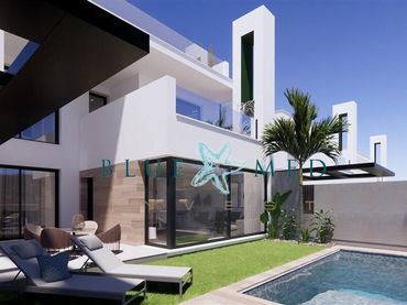 Xalet amb piscina en venda a Mar Menor Golf