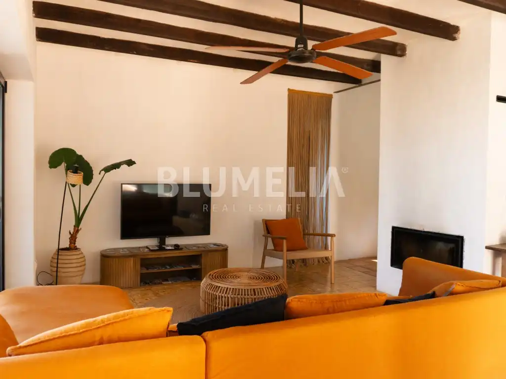 Living room of Houses for sale in Dénia  with Air Conditioner, Private garden and Terrace