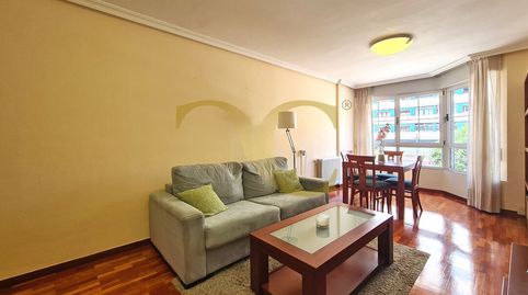 Foto 3 de Apartamento en venta en Calle del General Elorza, Salesas - Foncalada - Campoamor, Oviedo
