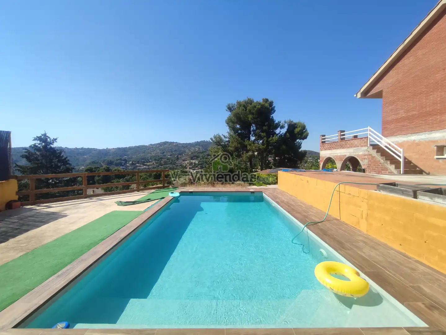 Piscina de Casa o xalet en venda en Vallirana amb Calefacció, Jardí privat i Terrassa