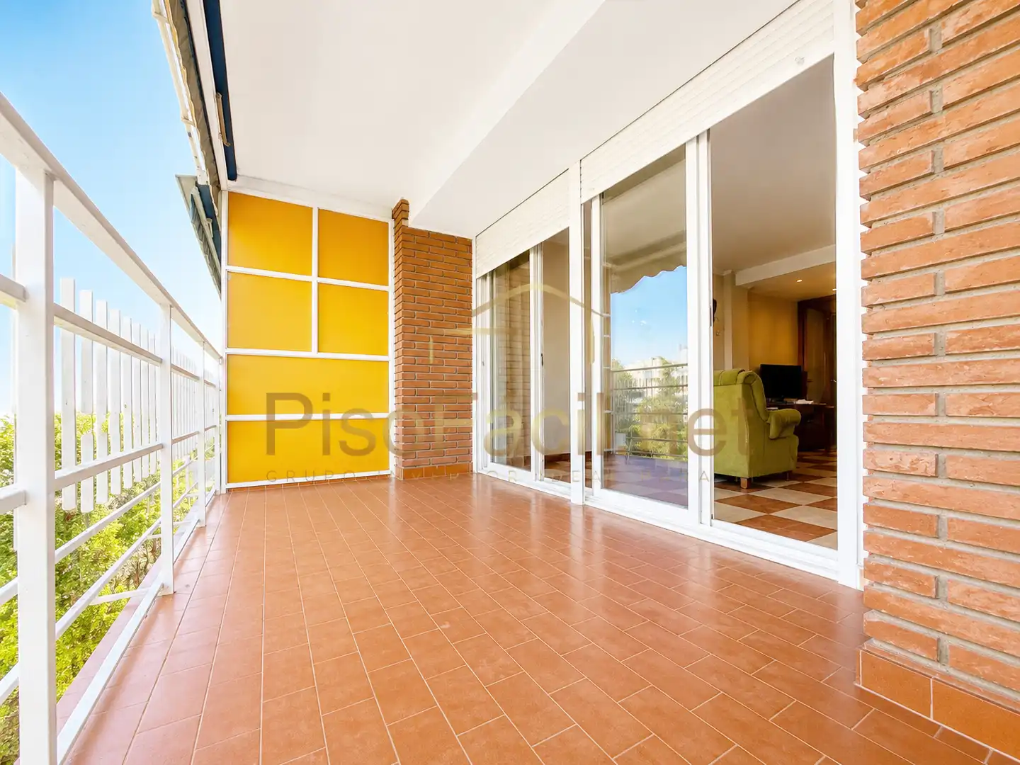 Terraza de Piso en venta en Móstoles con Calefacción y Piscina comunitaria