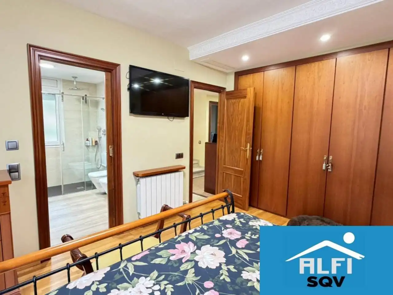 Bedroom of Houses for sale in Sant Quirze del Vallès  with Air Conditioner, Heating and Private garden