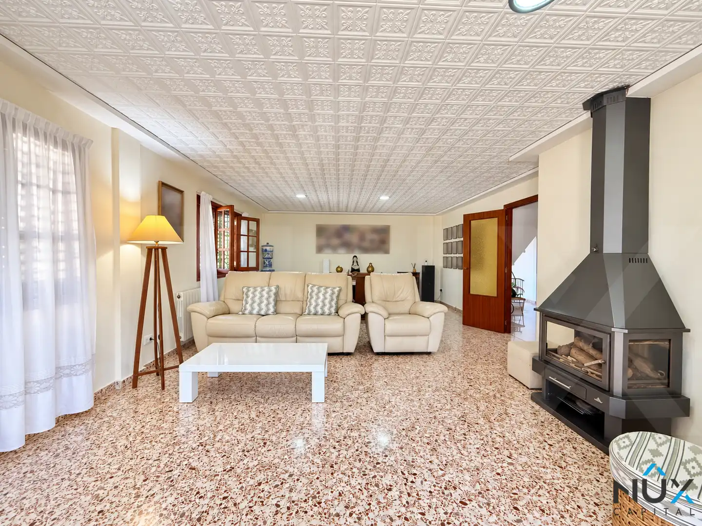 Sala d'estar de Casa o xalet en venda en Paterna amb Aire condicionat, Calefacció i Jardí privat