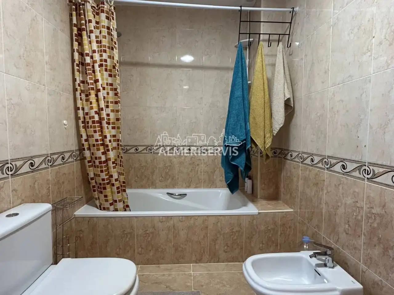 Baño de Piso en venta en Roquetas de Mar