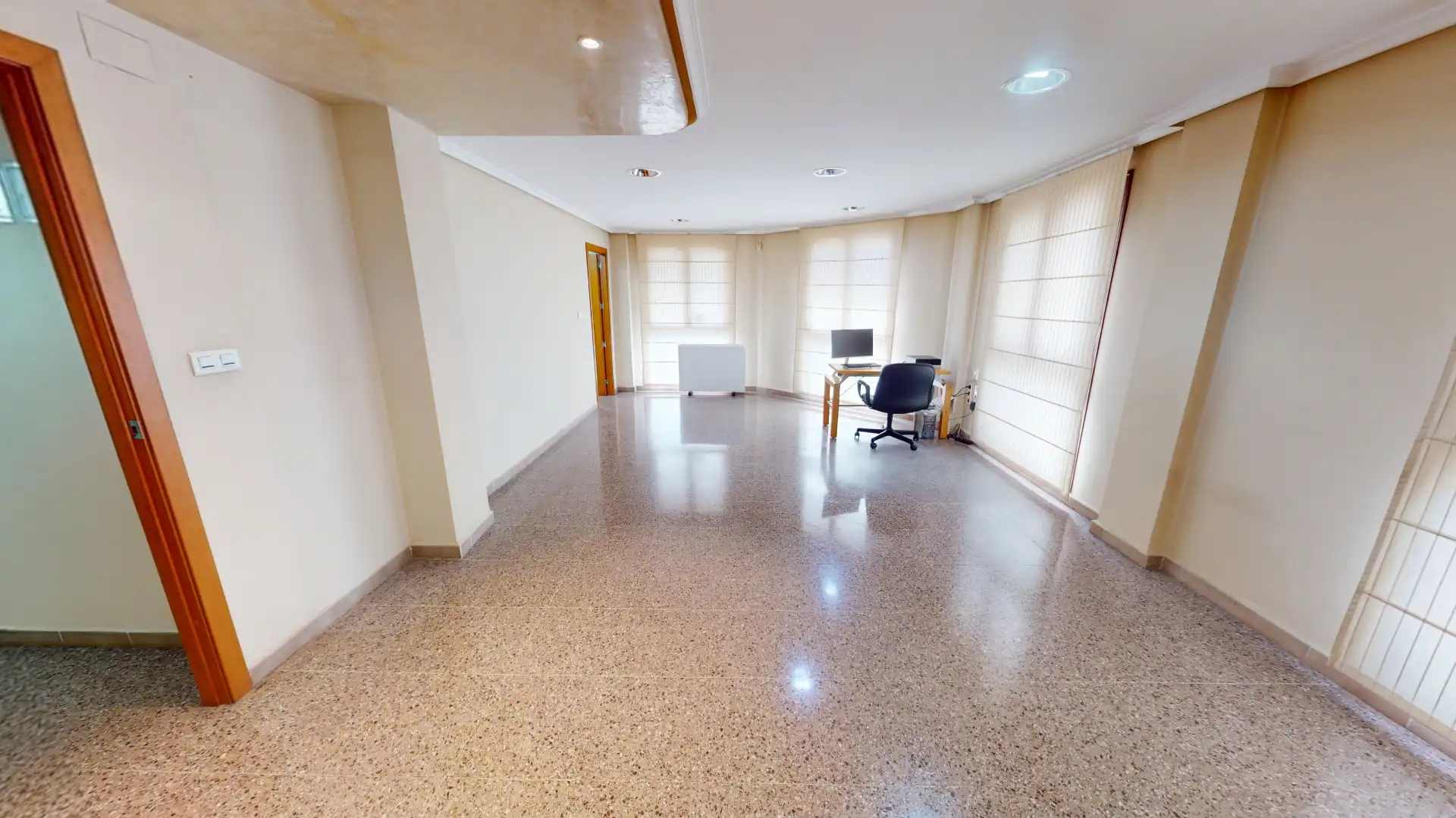 Flat for sale in Elche / Elx  with Air Conditioner and Heating