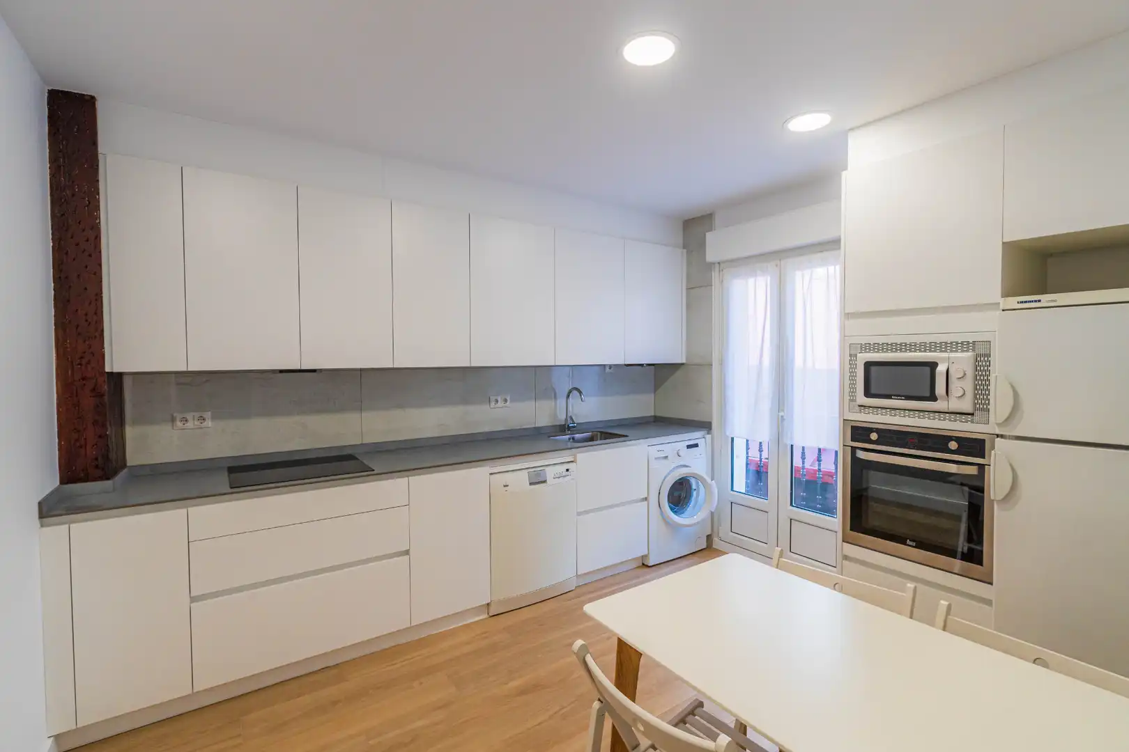 Cocina de Piso en venta en Santander con Calefacción, Parquet y Terraza