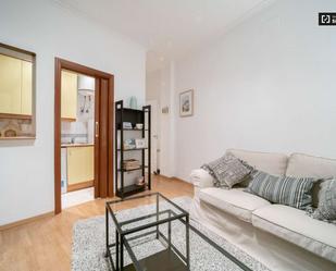 Apartment to share in Acacias