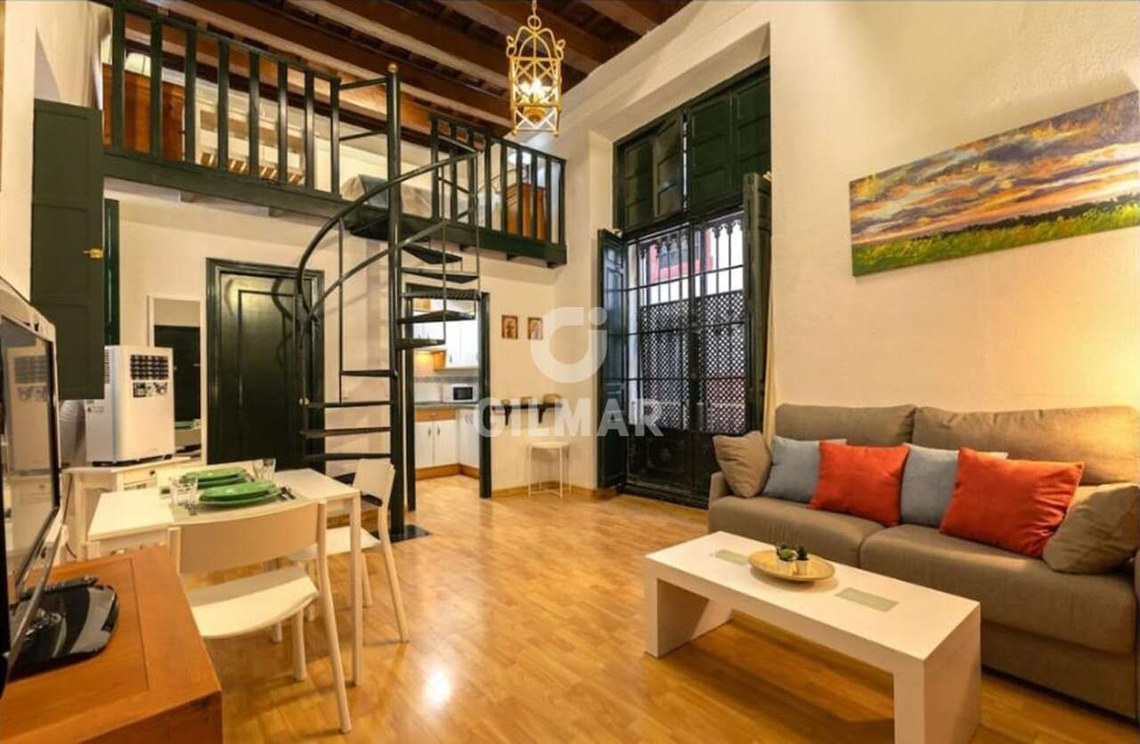Living room of Apartment for sale in  Sevilla Capital